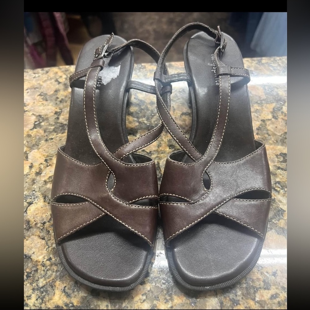 Easy Spirit Brown Leather Slingback Heels Size 7.5